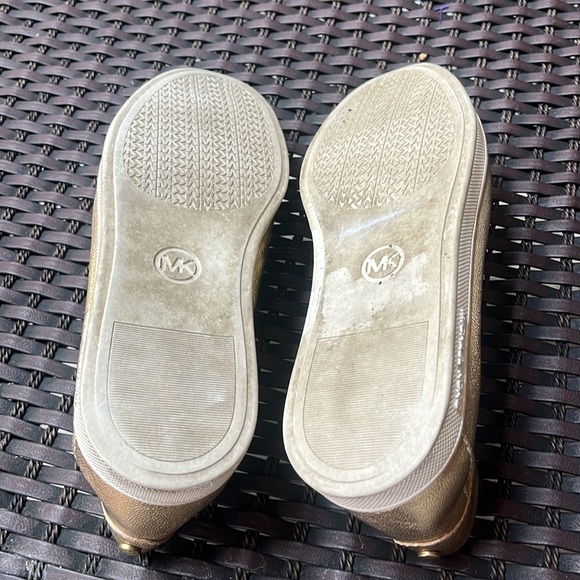 MICHAEL KORS CALLAHAN GOLD TASSEL FLATS LOAFERS 7M - Picture 8 of 8